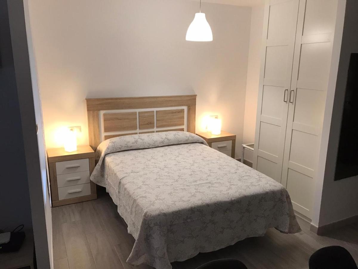 Apartamentos Centro Internacional Algarrobo-Costa Екстериор снимка