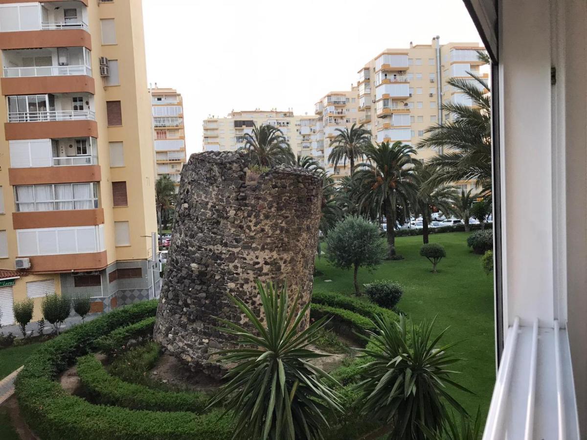 Apartamentos Centro Internacional Algarrobo-Costa Екстериор снимка