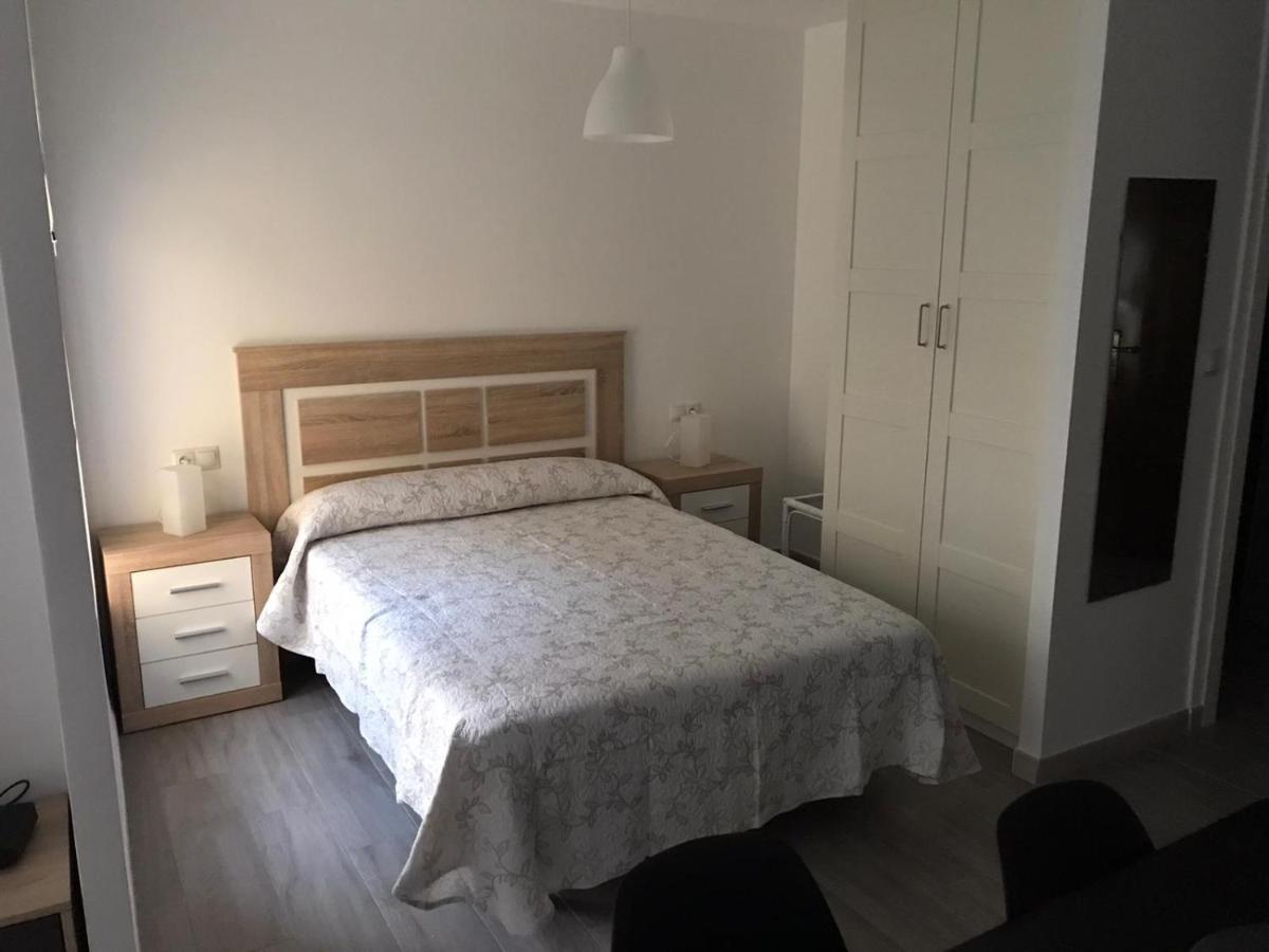 Apartamentos Centro Internacional Algarrobo-Costa Екстериор снимка