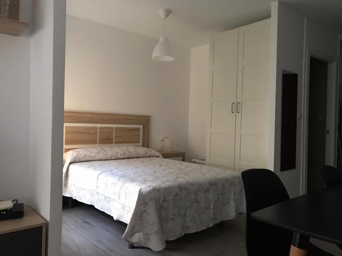 Apartamentos Centro Internacional Algarrobo-Costa Екстериор снимка